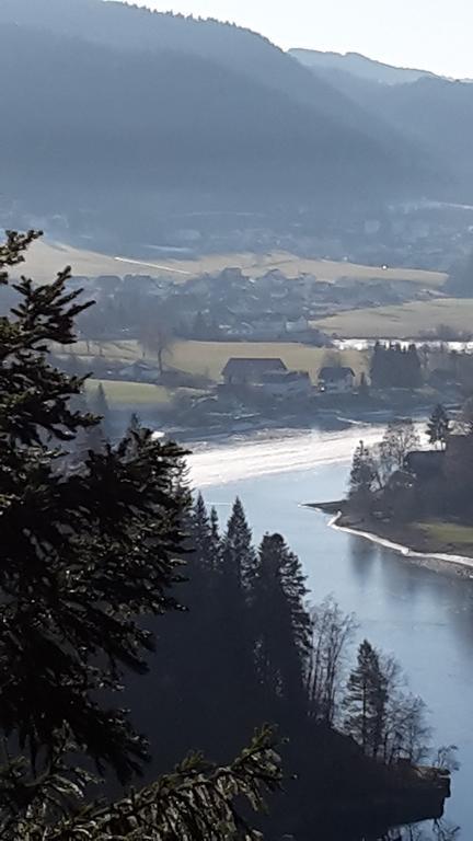 Maison Du Lac - Sejour A La Semaine Hotell Les Brenets Exteriör bild